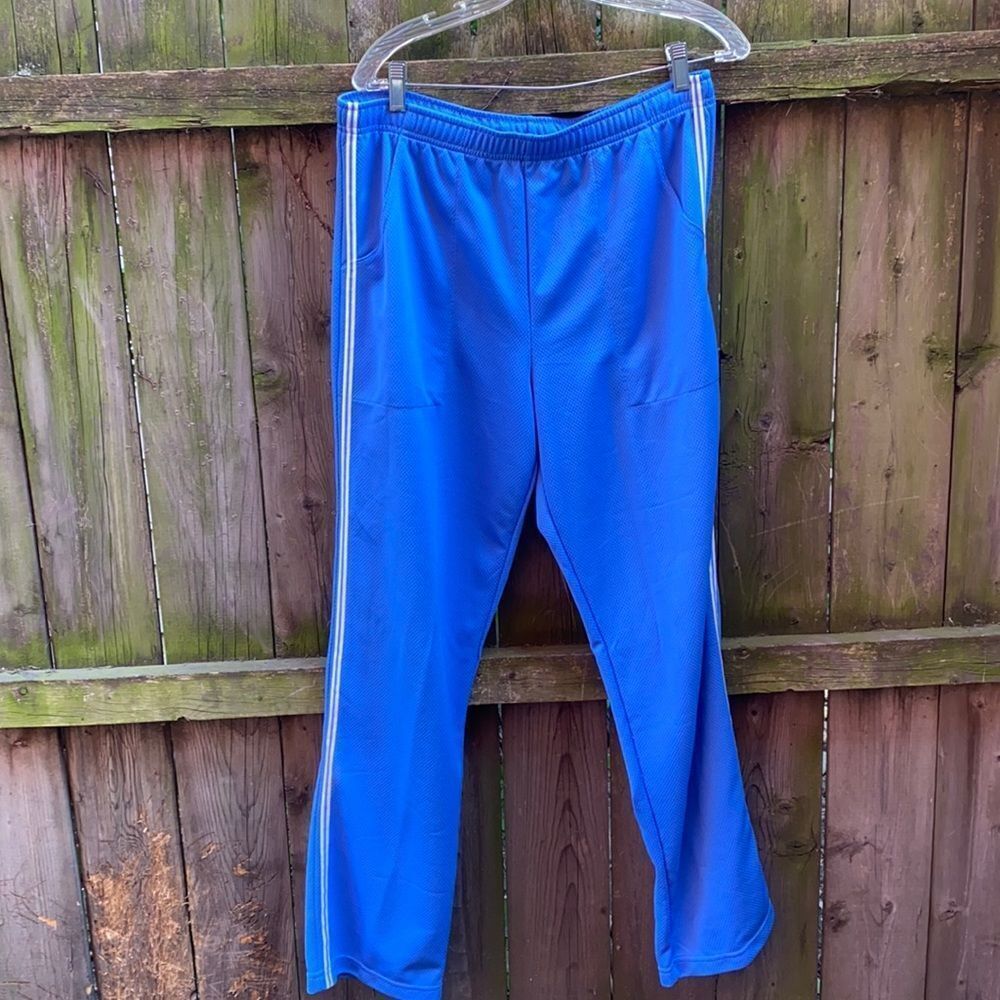 Athletic Works blue track suit sz. L
